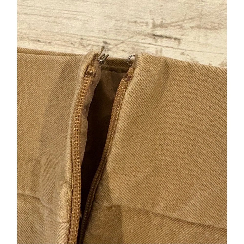 Banana Republic Size 4 Cotton Pencil Skirt, Tan Khaki above knee career - Picture 8 of 12
